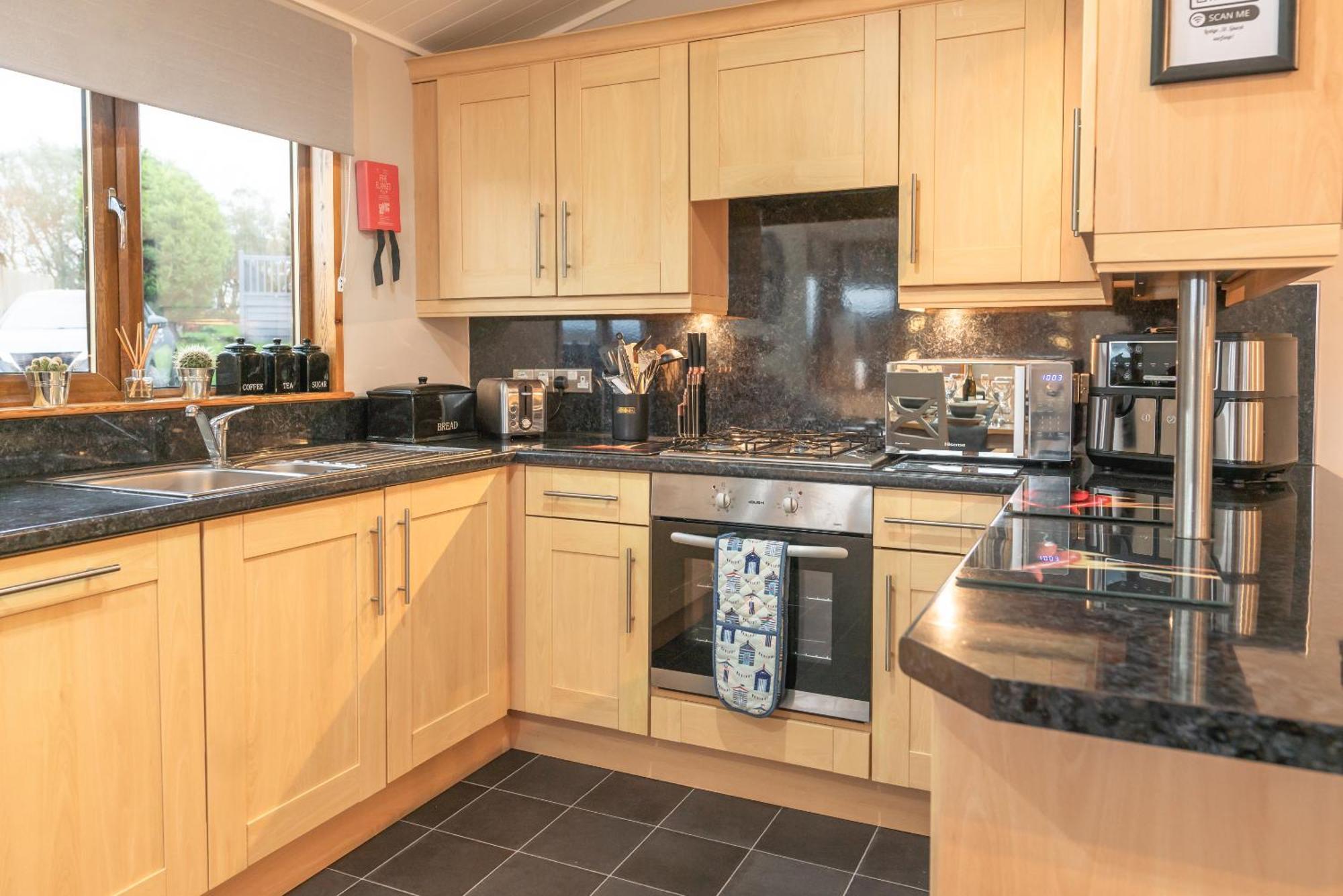 Vakantiehuis 31 Ocean Terrace - 3 Bed-sleeps 6 - Hot Tub Extra Cost Tjs31ot