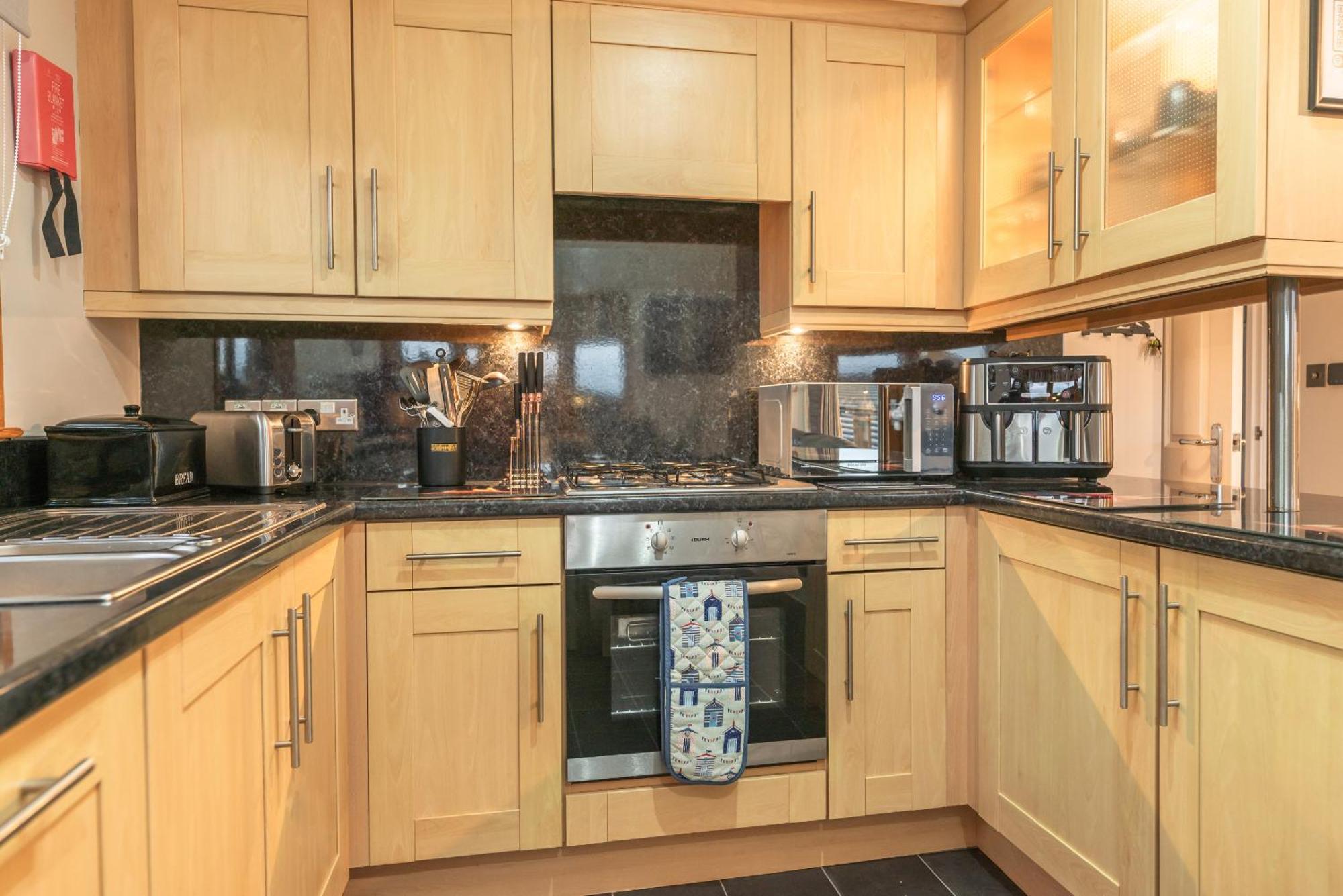 31 Ocean Terrace - 3 Bed-sleeps 6 - Hot Tub Extra Cost Tjs31ot Vakantiehuis